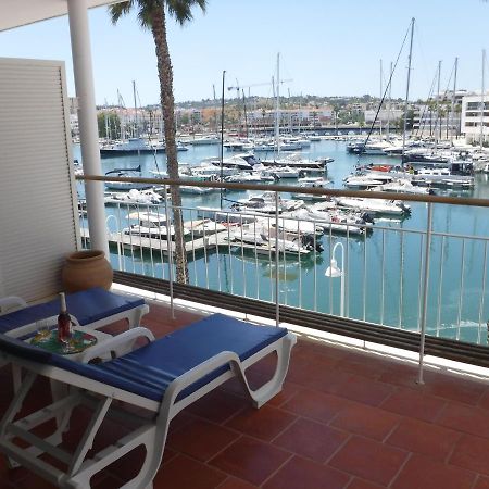 Lagos Marina - Exclusive Apartment With A Balcony ภายนอก รูปภาพ